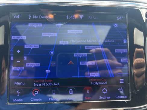 Used 2020 Jeep Grand Cherokee Limited image 13