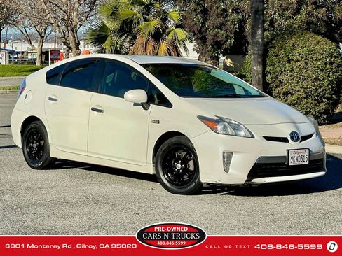 Used 2014 Toyota Prius Prime Advanced image 26