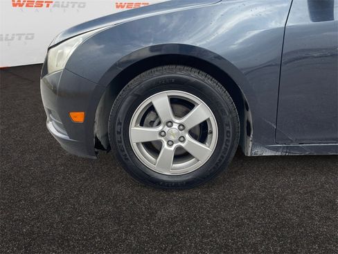 Used 2014 Chevrolet Cruze LT w/ All-Star Edition image 14