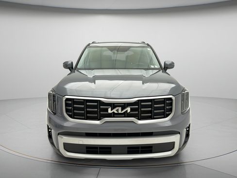 Used 2025 Kia Telluride S AWD/4WD image 2