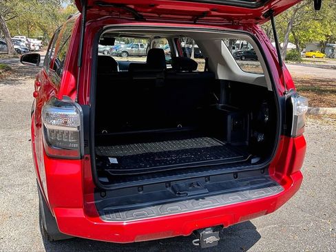 Used 2021 Toyota 4Runner SR5 Premium w/ Moonroof Package image 36