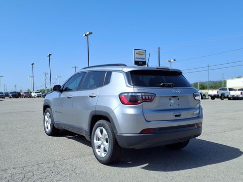 Used 2021 Jeep Compass Latitude w/ Sun and Sound Group FWD image 20