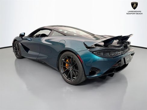 Used 2024 McLaren 750S RWD image 56