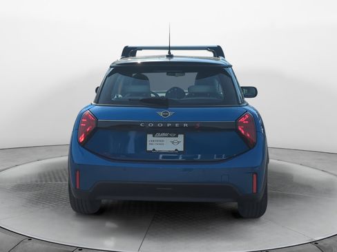 Certified 2025 MINI Cooper S image 6