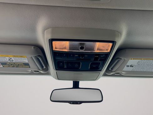 Used 2019 Toyota 4Runner Limited AWD/4WD image 35