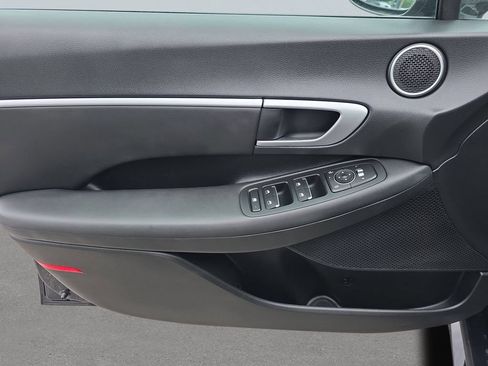 Certified 2025 Hyundai Sonata SEL FWD image 16