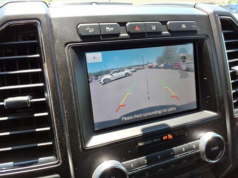 Used 2020 Ford Expedition Limited AWD/4WD image 15