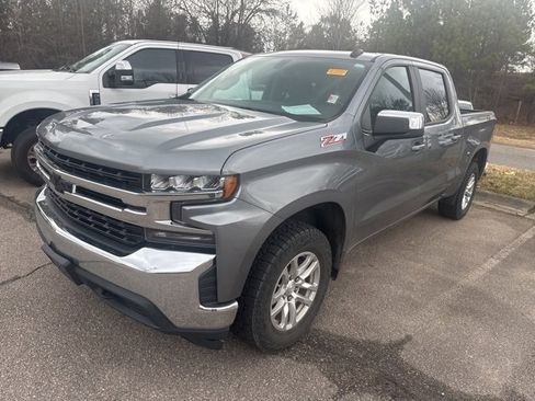 Used 2020 Chevrolet Silverado 1500 LT w/ All-Star Edition image 2