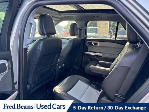 Certified 2022 Ford Explorer XLT w/ Equipment Group 202A image 21