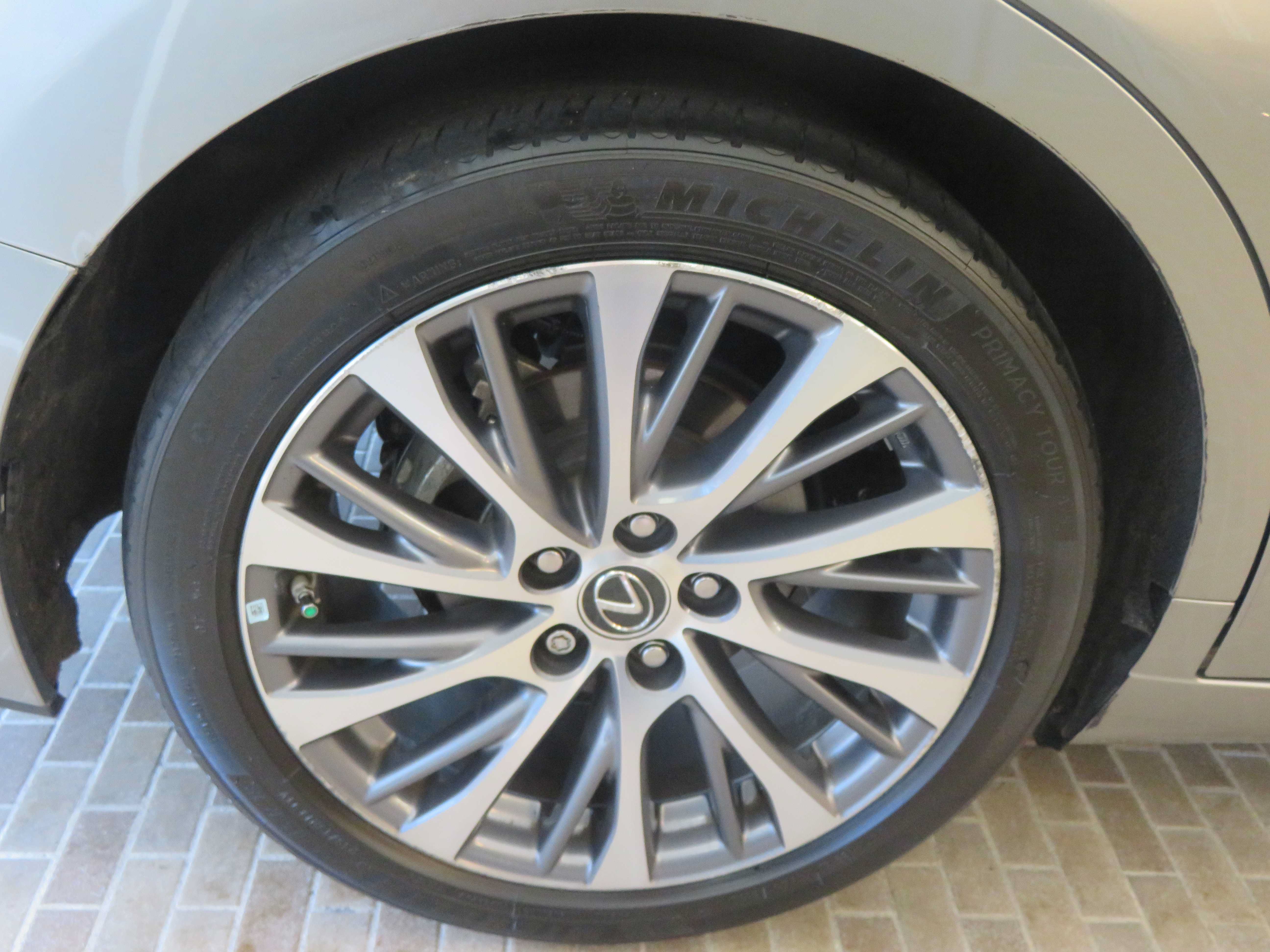 Used 2021 Lexus ES 350 w/ Premium Package FWD image 9