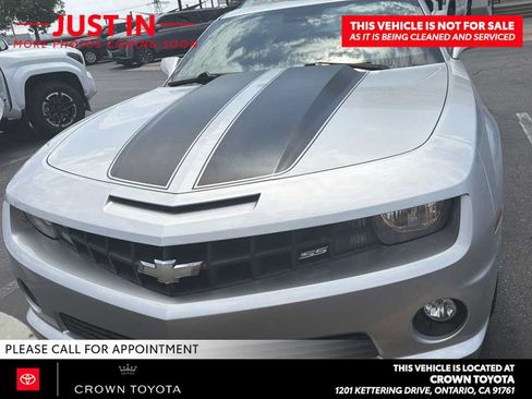 Used 2011 Chevrolet Camaro SS w/ Black Stripe Package RWD image 2