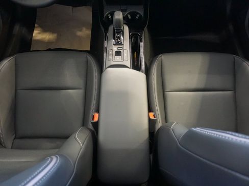 New 2026 Toyota Prius XLE image 31