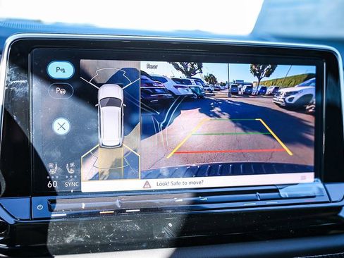 New 2026 Volkswagen Atlas SEL Premium R-Line image 40