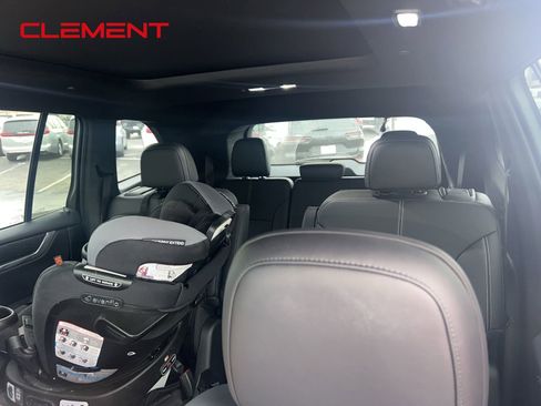 Used 2026 GMC Acadia Elevation w/ Super Cruise Package image 17