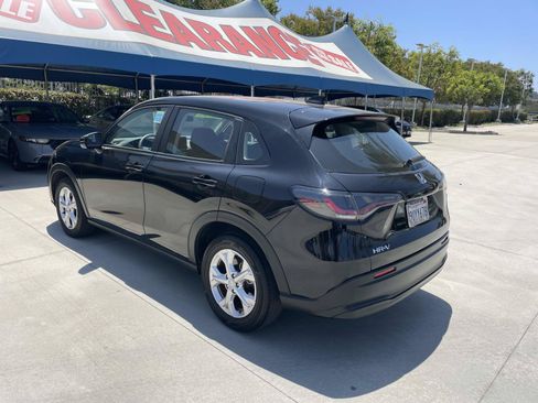 Certified 2024 Honda HR-V LX image 27