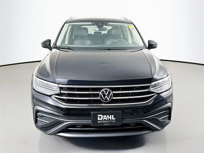 Used 2024 Volkswagen Tiguan SE
