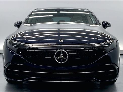 Certified 2022 Mercedes-Benz EQS 450+ Sedan image 7