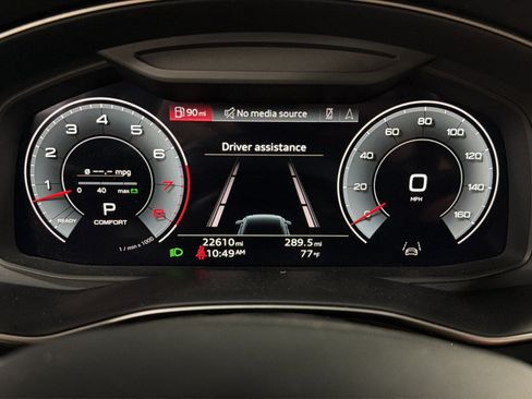 Used 2023 Audi Q8 Premium Plus w/ Premium Plus Package AWD/4WD image 22