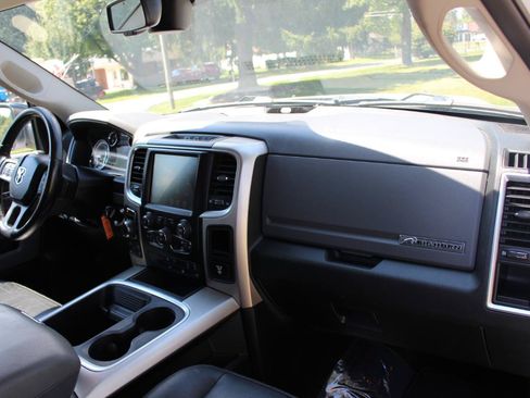 Used 2016 RAM 1500 Big Horn AWD/4WD image 40