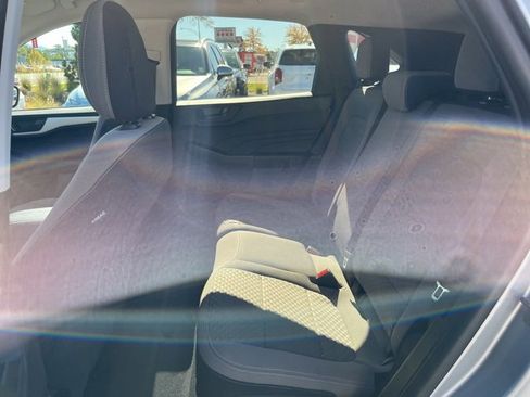 Used 2022 Ford Escape SE w/ SE Sport Appearance Package image 13