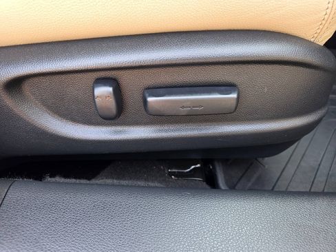 Used 2017 Honda Accord Touring image 40