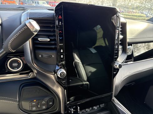 New 2025 RAM 2500 Rebel w/ Rebel Level 2 Equipment Group AWD/4WD image 31