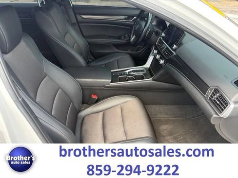 Used 2022 Honda Accord Sport image 36