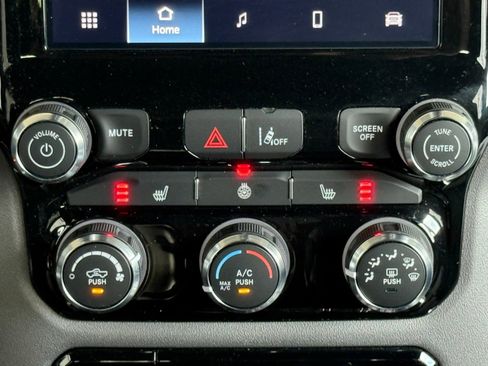 Used 2025 RAM 1500 Big Horn AWD/4WD image 21