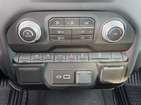 Used 2023 GMC Sierra 1500 Pro w/ Graphite Edition image 22