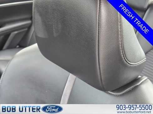 Used 2021 Toyota Camry SE image 14