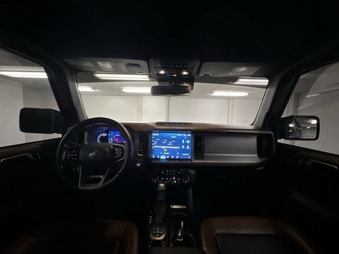 Used 2022 Ford Bronco Outer Banks w/ Sasquatch Package AWD/4WD image 20