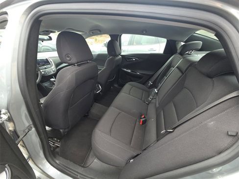 Used 2024 Chevrolet Malibu LT image 13