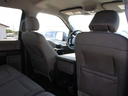 Used 2015 Ford F150 XLT w/ Equipment Group 302A Luxury AWD/4WD image 10