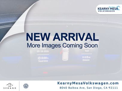 Used 2023 Volkswagen Taos SE w/ Panoramic Sunroof Package