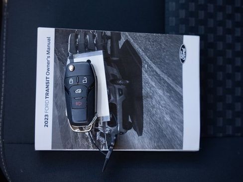 Used 2023 Ford Transit 350 XLT image 28