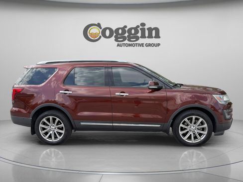 Used 2016 Ford Explorer Limited w/ Equipment Group 301A image 6