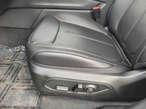 New 2025 Jeep Grand Cherokee L Limited w/ Luxury Tech Group II image 14