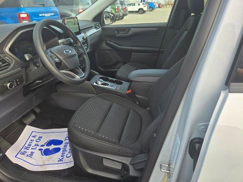 New 2026 Ford Escape Active FWD image 7