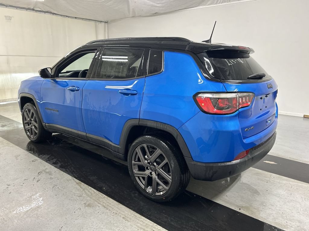 New 2025 Jeep Compass Limited w/ Sun & Sound Group AWD/4WD image 6