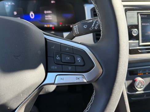 Used 2023 Volkswagen Atlas SE AWD/4WD image 19