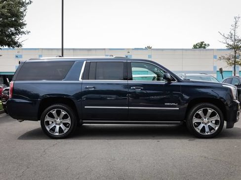 Used 2018 GMC Yukon XL Denali w/ Open Road Package AWD/4WD image 8