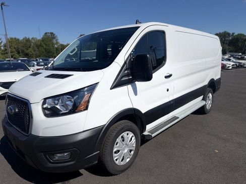 Used 2025 Ford Transit 250 Low Roof w/ Exterior Upgrade Package RWD image 7