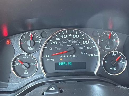 Used 2024 GMC Savana 2500 w/ Driver Convenience Package RWD image 14