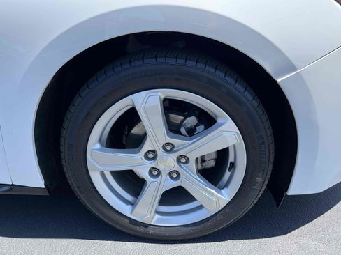 Used 2019 Chevrolet Volt LT FWD image 82