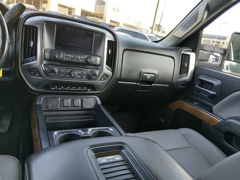 Used 2019 Chevrolet Silverado 2500 LTZ w/ Duramax Plus Package AWD/4WD image 12
