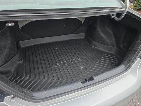 Used 2015 Honda Civic EX-L image 12