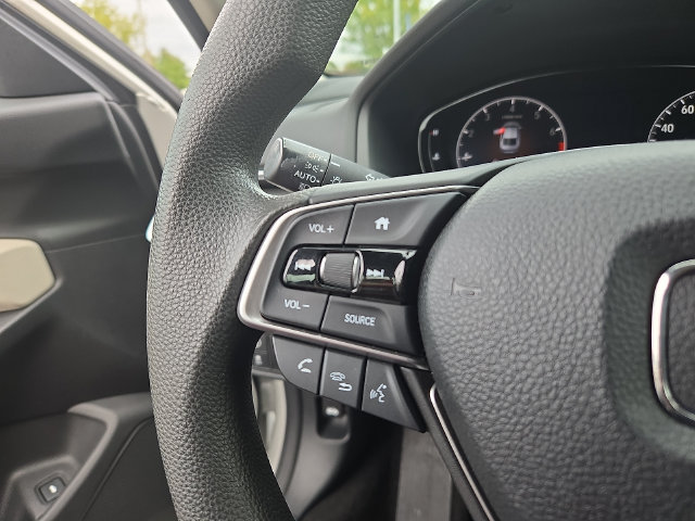 Used 2018 Honda Accord LX image 18