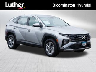 Certified 2025 Hyundai Tucson SE video 1