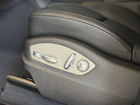 New 2026 Porsche Macan Turbo AWD/4WD image 26