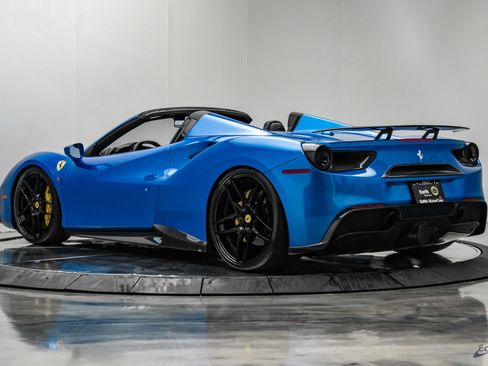 Used 2017 Ferrari 488 Spider RWD image 13